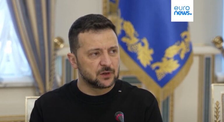 Blinken a Kiev: “Usa al fianco dell’Ucraina” Blinken a Kiev: “Usa al fianco dell’Ucraina”
