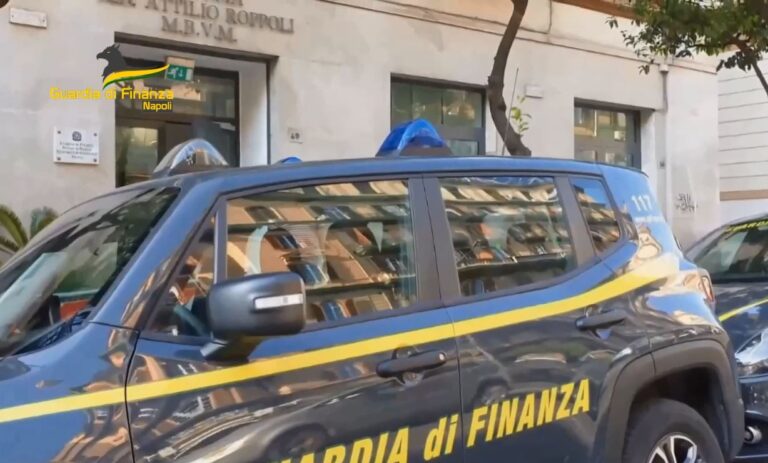 Camorra e riciclaggio, 5 arresti e sequestri per 3,5 mln