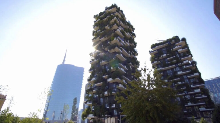 Immobili, compravendite in calo. Crollano i mutui