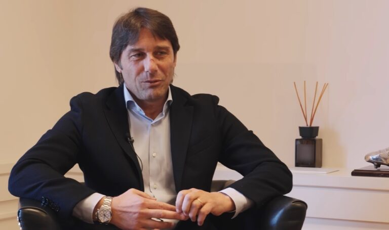 Conte: “Napoli è unica. Ora amma faticà”