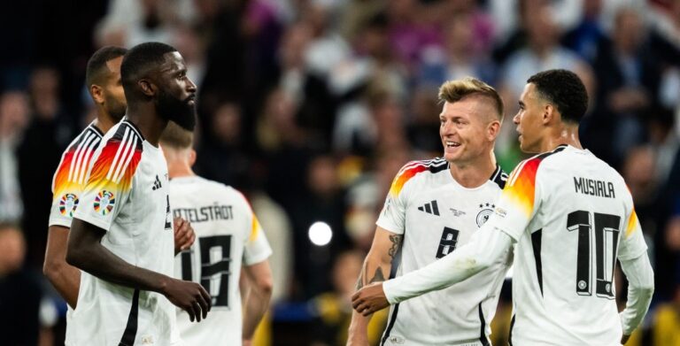 Esordio da sogno per la Germania, Scozia travolta 5-1 Esordio da sogno per la Germania, Scozia travolta 5-1