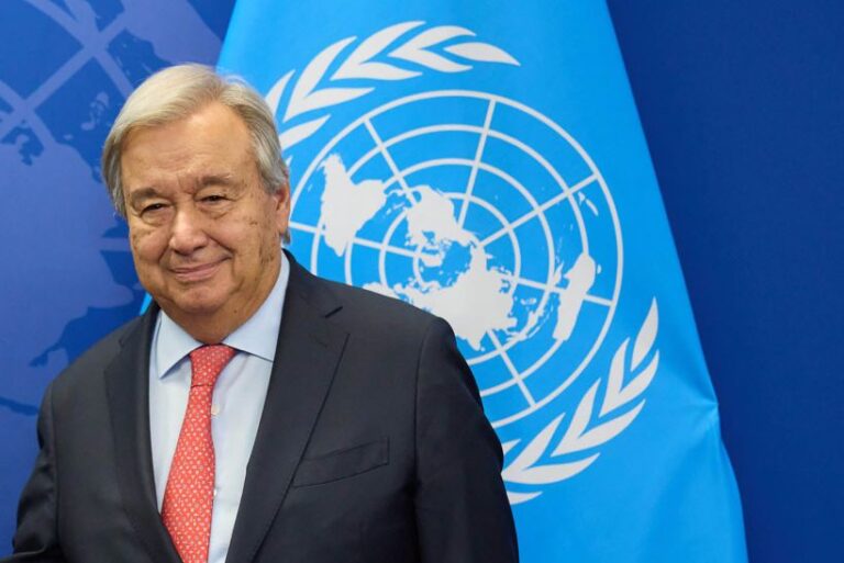 Guterres: “Abbiamo un disperato bisogno di pace giusta e sostenibile”