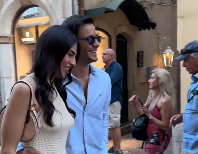 L’influencer Giulia Salemi a Taormina con Pierpaolo Pretelli: “Qui è un sogno”