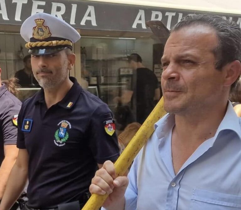 Colpo di scena Lo Presti: rinuncia al contenzioso e lascia Taormina per Saponara. Ok della Giunta De Luca