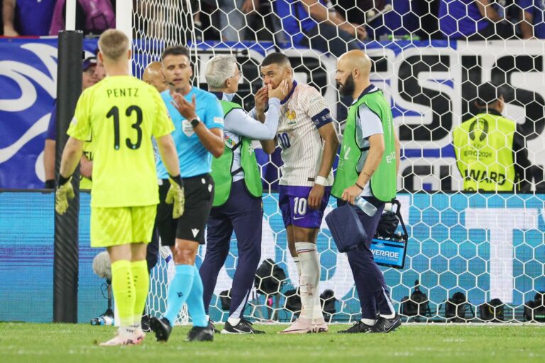Francia, Mbappè salterà il match contro l’Olanda Francia, Mbappè salterà il match contro l’Olanda