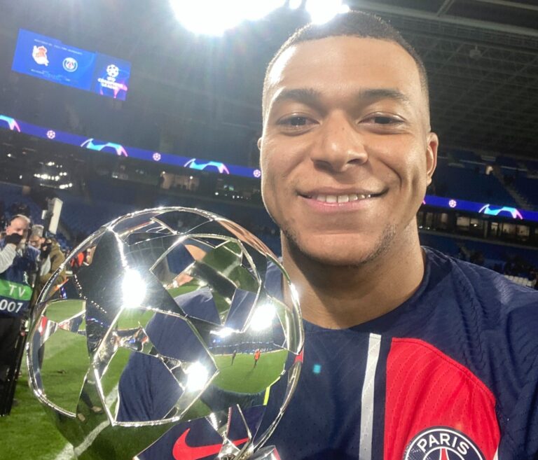 E’ ufficiale: Kylian Mbappé è del Real Madrid E’ ufficiale: Kylian Mbappé è del Real Madrid