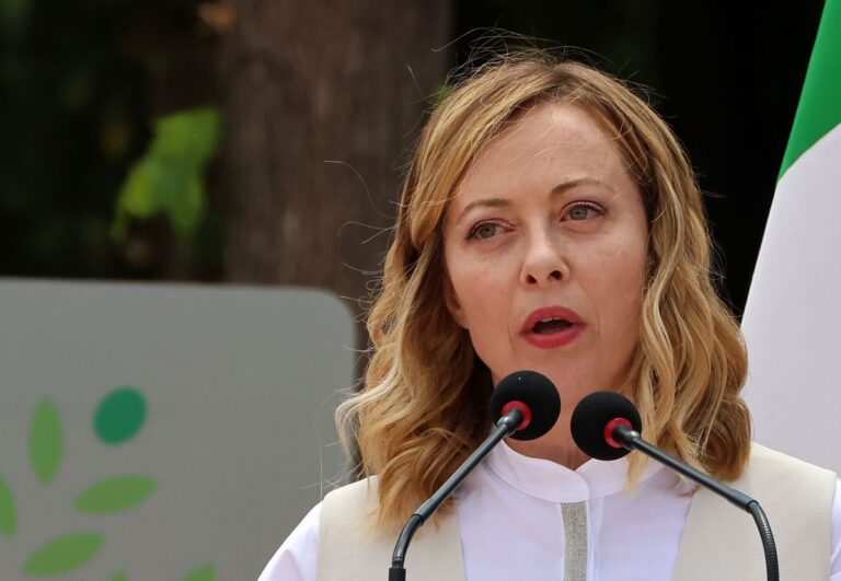 Meloni: “Sinistra nervosa, ci descrive come mostri. Premierato? Madre di tutte le riforme”