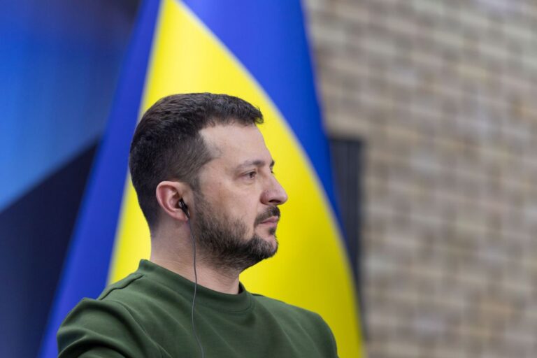 Zelensky: “Dopo attacchi a Kharkiv servono decisioni forti da alleati”