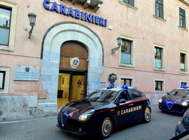 Taormina, sventato furto in Corso Umberto: il ladro era un turista
