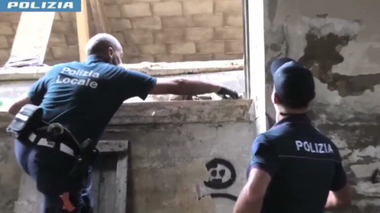 Droga e armi, “retata” della Polizia, 38 arresti