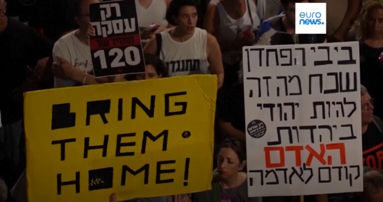 Proteste contro Netanyahu a Tel Aviv: tre arresti