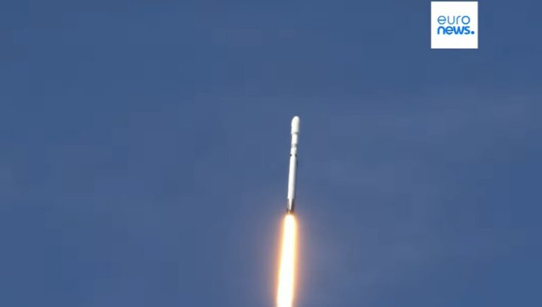 La Nasa lancia in orbita l’ultimo satellite di SpaceX La Nasa lancia in orbita l’ultimo satellite di SpaceX