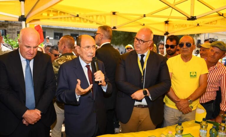 Siccità, Schifani incontra organizzazioni agricole: “Soluzioni condivise”