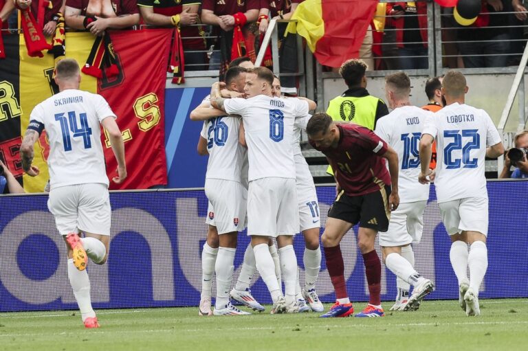 Impresa Slovacchia, Belgio sconfitto all’esordio 1-0 Impresa Slovacchia, Belgio sconfitto all’esordio 1-0