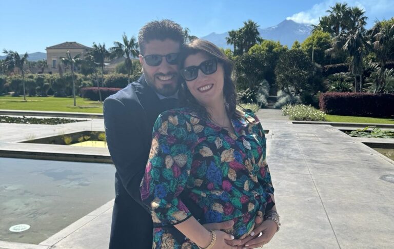 Fiocco rosa a Taormina: è nata Elisa, figlia di Sandro Manuli e Grazia Maria Vasta
