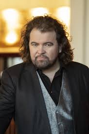 Kristian Benedikt