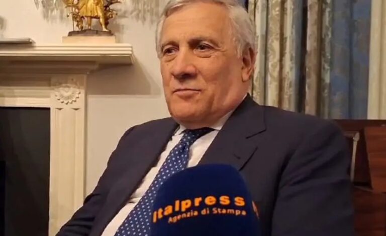 Tajani: “Campagna elettorale americana non è legata al vertice Nato”