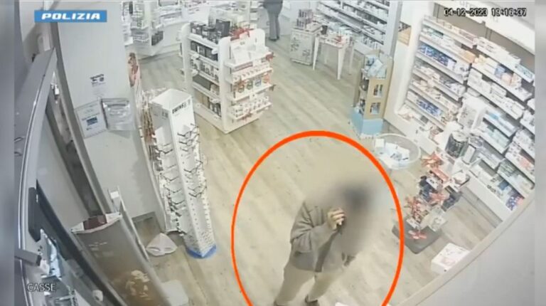 Rapine in farmacia e negozi. Arrestato rapinatore seriale