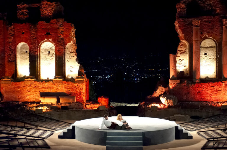 Applausi per Manon Lescaut a Taormina: l’evento firmato da Castiglione andrà su Rai5