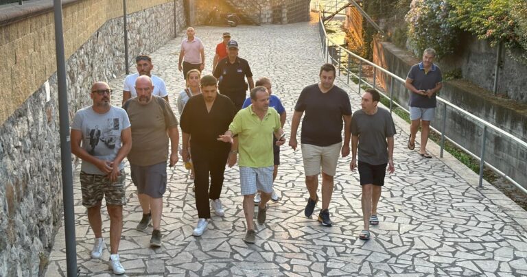 Spiagge di Taormina, ancora controlli. Il sindaco insiste: “Ronde ogni 2 ore”