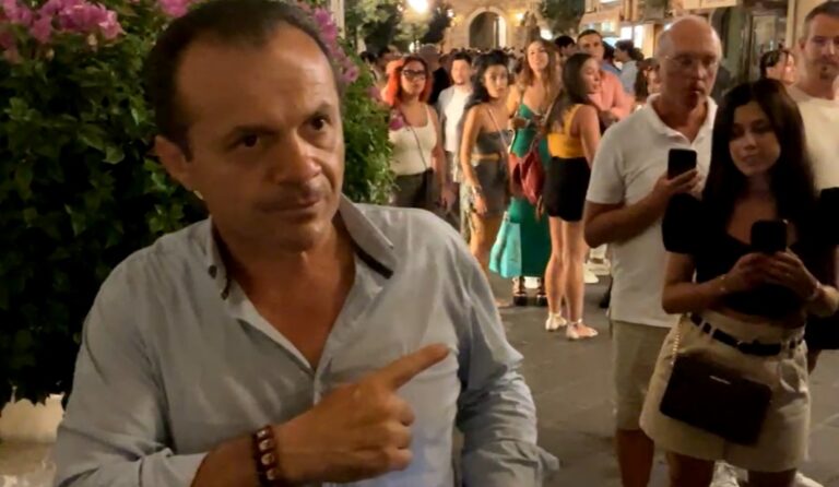 Rifiuti fuori orario, il sindaco di Taormina fa multare i big del lusso