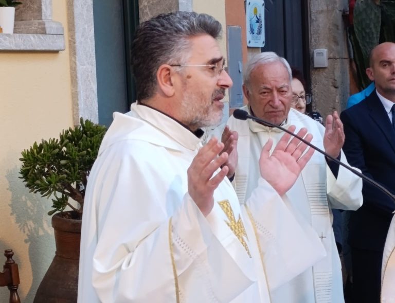 La Parrocchia di Taormina: “Non abbiamo incaricato nessuno a raccogliere fondi per una bambina”