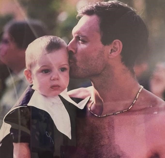 Schillaci, struggente lettera d'addio del figlio: "Sei stato il mio supereroe" 1 Mattia