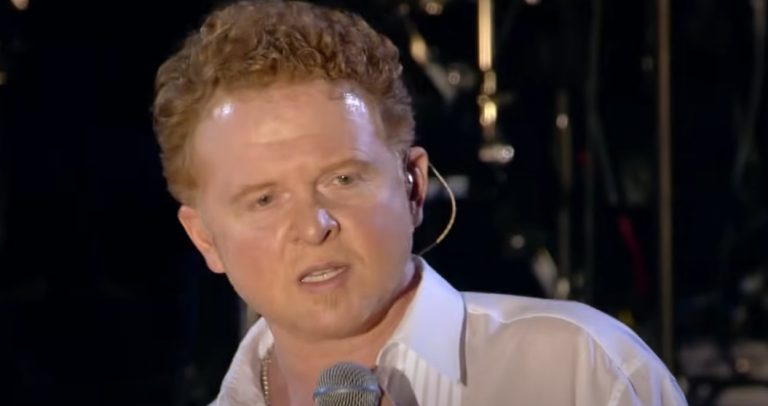 Simply Red a Taormina, nuova versione del magico concerto al Teatro Antico (VIDEO)