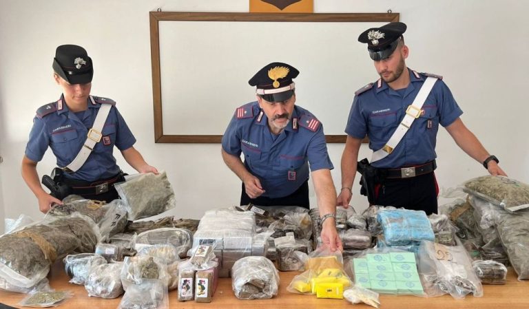 Trovato con oltre 98 kg di droga: in manette un insospettabile