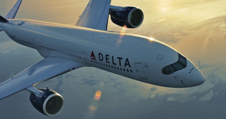 Volo Delta Air Lines New York-Catania: boom di prenotazioni per il 2026. Taormina meta prediletta