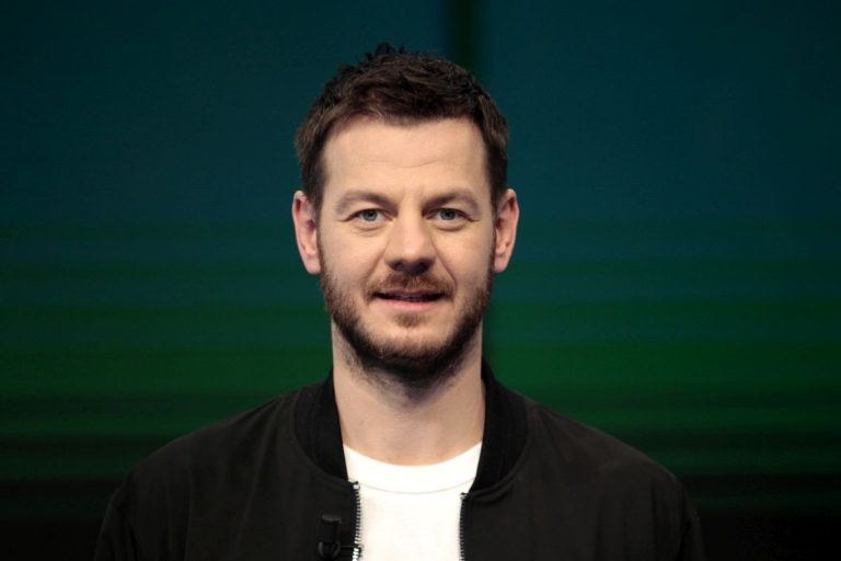 Alessandro Cattelan condurrà Sanremo Giovani e Dopofestival Alessandro Cattelan condurrà Sanremo Giovani e Dopofestival