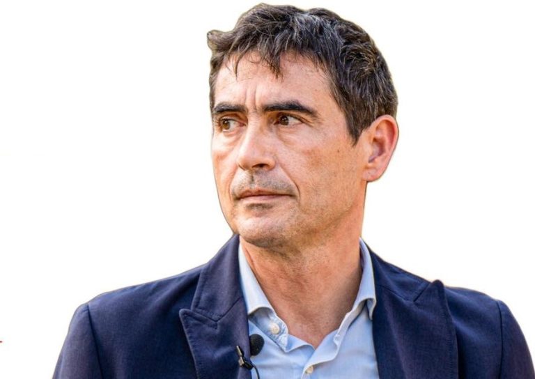 Fratoianni: “Destra vuole cambiare Costituzione. Non lo permetteremo”