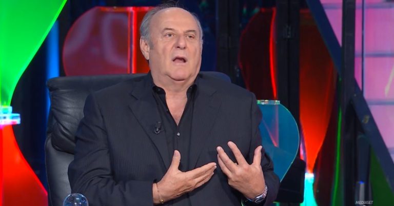 Gerry Scotti: “Dario Panebianco clamoroso. E’ il Santana del mandolino” Gerry Scotti: “Dario Panebianco clamoroso. E’ il Santana del mandolino”