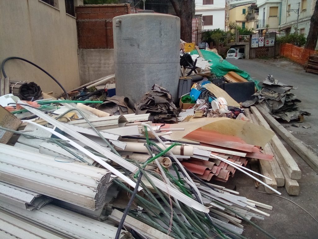 Risorge l'ex ospedale di Taormina: degrado choc, ecco com'era ridotto 1 IMG 20241018 122503 039