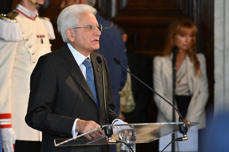 Mattarella: “Salute mentale spesso trascurata, serve l’impegno di tutti”