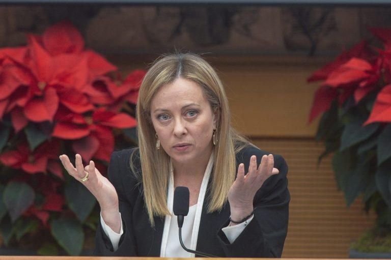 Meloni: “Italia tornata attrattiva per i grandi investimenti”