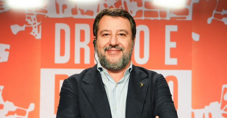 Salvini: “Niente cittadinanza per chi commette reati gravi”