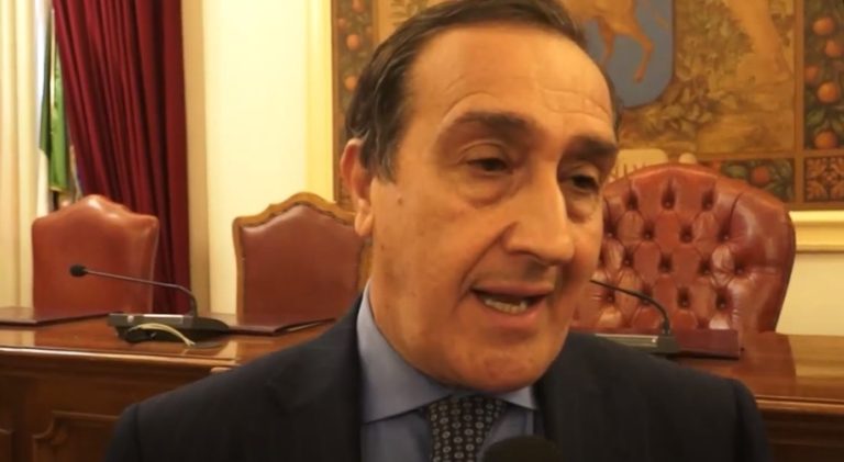 Cilona s’insedia a Giardini Naxos: “Ora la Consulta e il Piano strategico del turismo”