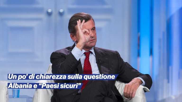 Migranti, Calenda: “Ecco cosa sta accadendo”