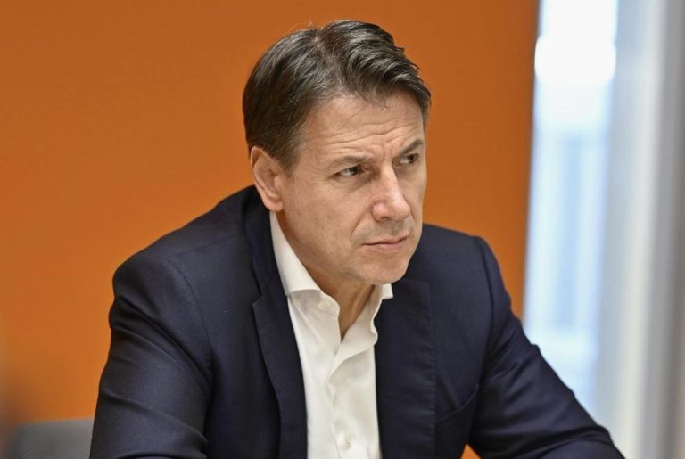 Conte: “Troppe persone si sentono emarginate e dimenticate”