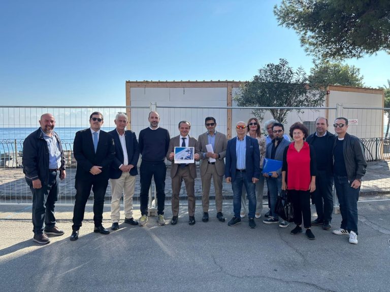 Taormina, consegnati a Mazzeo i lavori di riqualificazione del lungomare