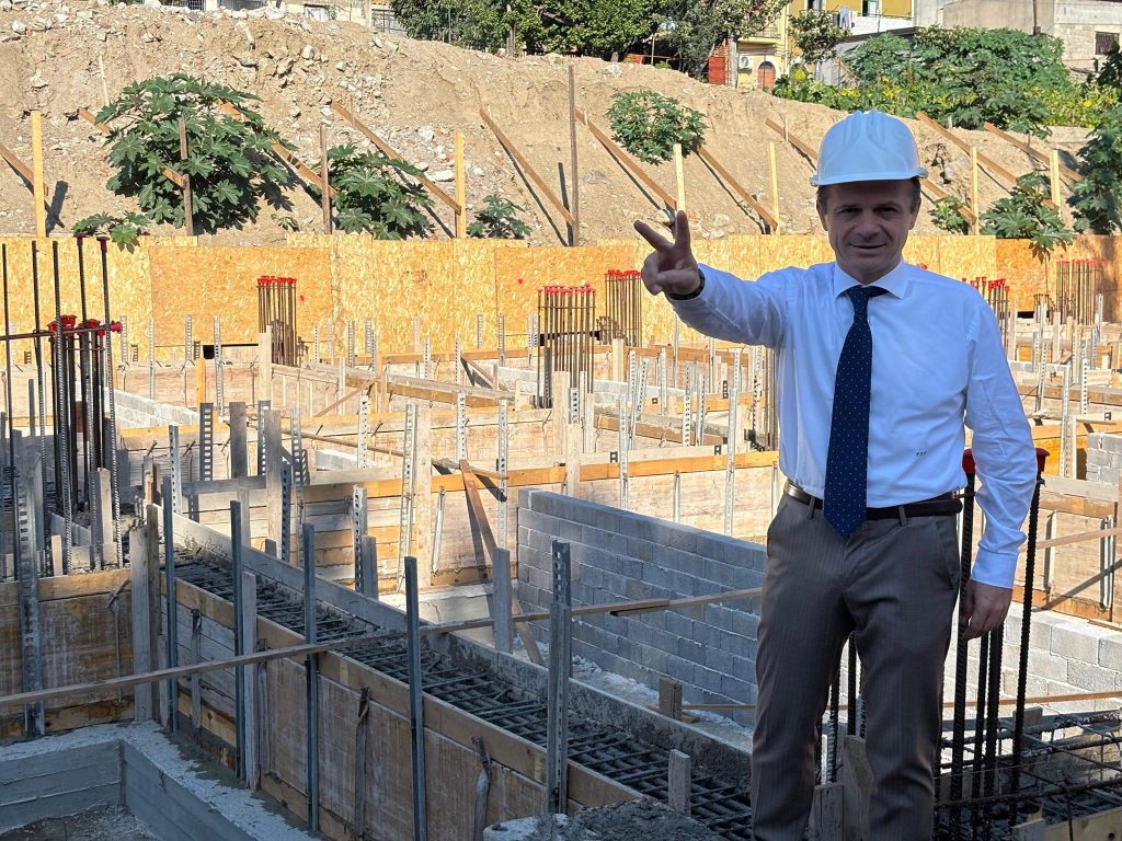 Taormina, a Mazzeo lavori avanti tutta per la nuova scuola 1 IMG 8327