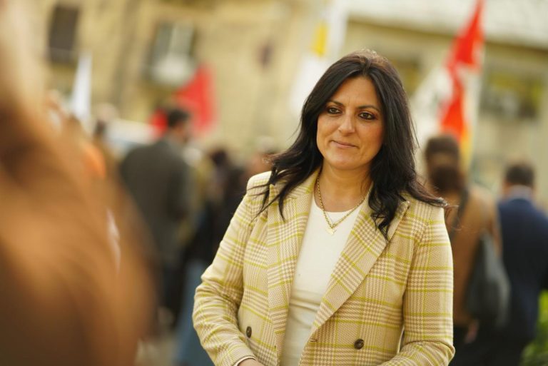 Incentivi auto elettriche, Marano (M5s): “Governo Schifani si mette di traverso”