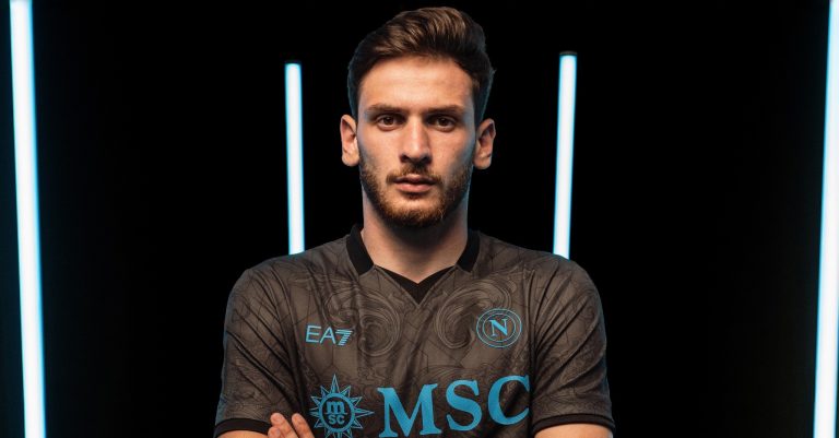 Kvara al Psg, c’è l’offerta: al Napoli 90 mln e Skriniar