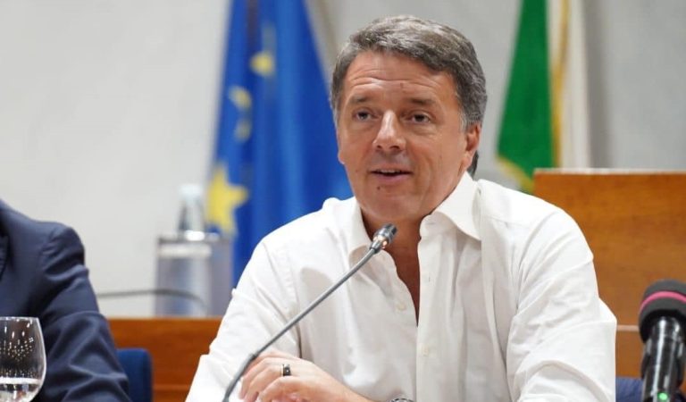 Renzi: “Conte-Grillo si confrontino in streaming”