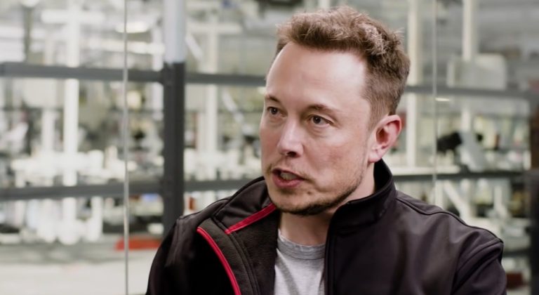 Musk, risorsa o minaccia? La solita polemica all’italiana