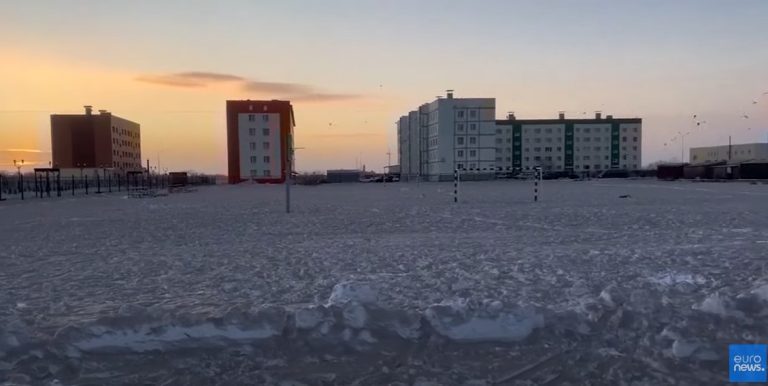 Russia, erutta il vulcano Shiveluch: colate sino a 15 km