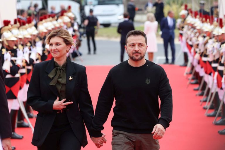 Ucraina, Zelenska: “Con Trump non ci sono certezze ma restiamo fiduciosi” Ucraina, Zelenska: “Con Trump non ci sono certezze ma restiamo fiduciosi”