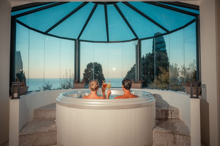 Lindbergh investe ancora sull’Hotel San Pietro di Taormina: “Sarà al top dei 5 Stelle Lusso” Lindbergh investe ancora sull’Hotel San Pietro di Taormina: “Sarà al top dei 5 Stelle Lusso”