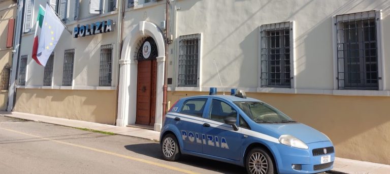 Truffa del “finto corriere”: Polizia denuncia 2 uomini